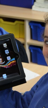 Caoimhe with IPAD